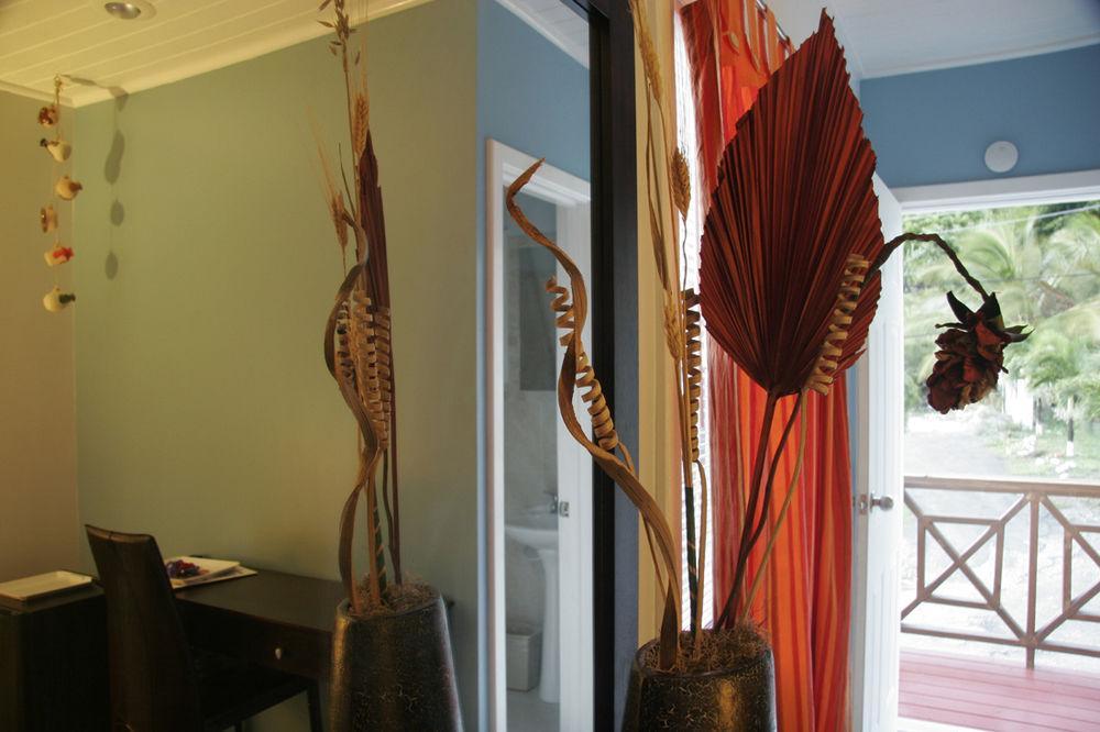 Wind Chimes Inn Antigua St. John's Exterior foto